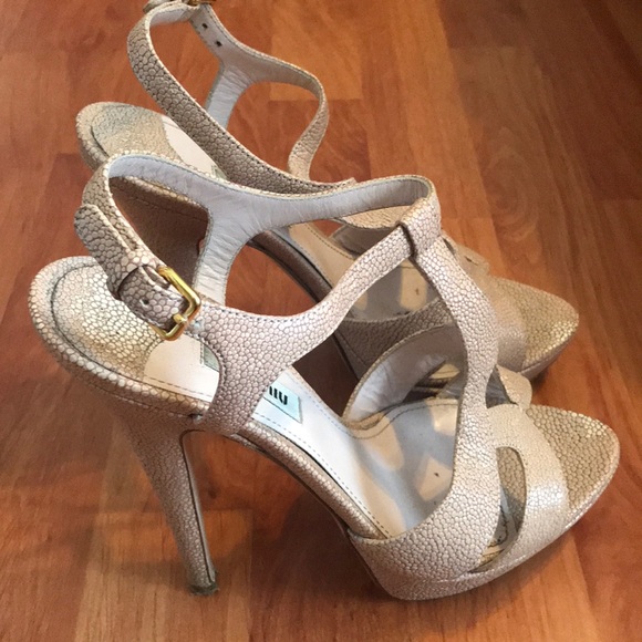 Miu Miu St. Razza in Cipria - Picture 2 of 6